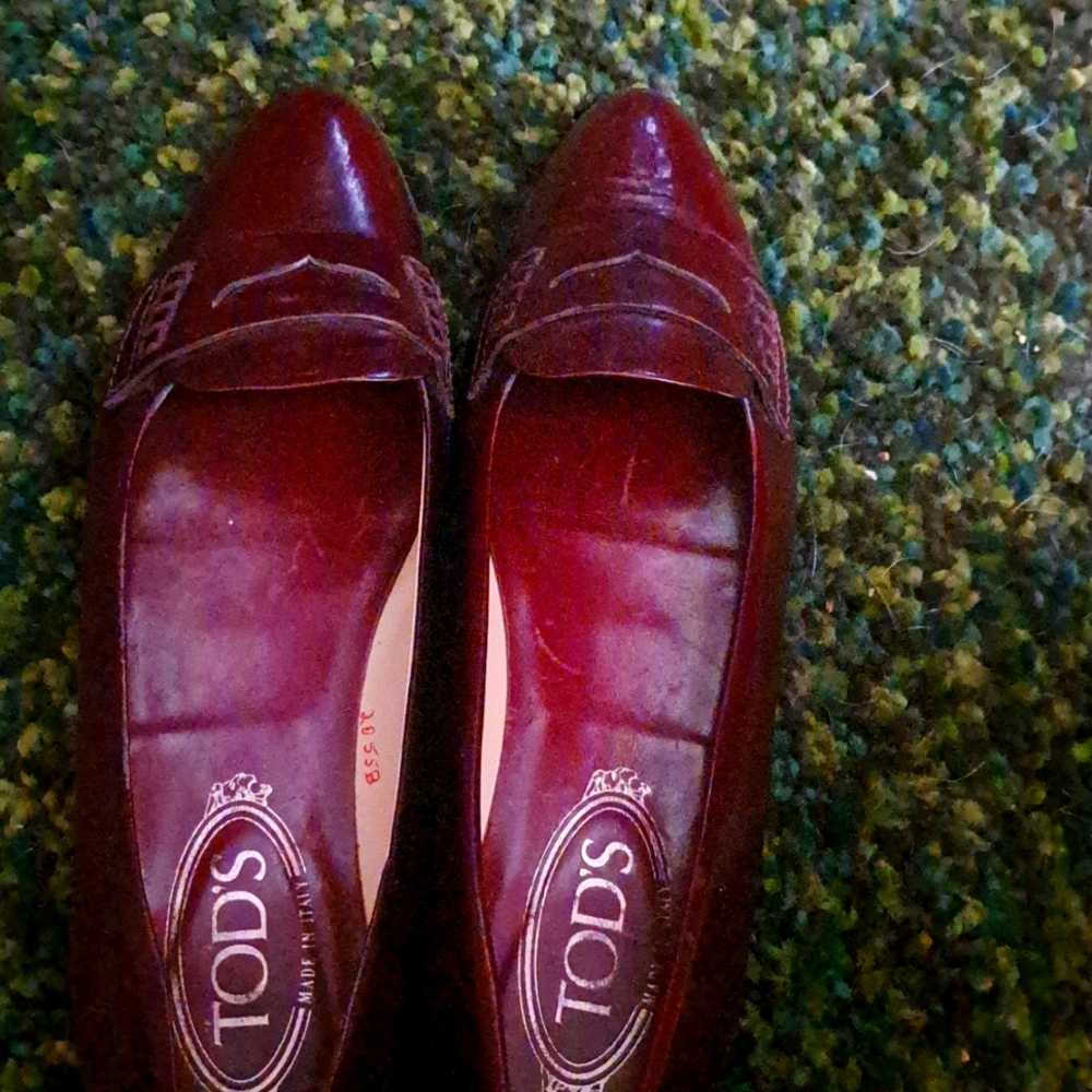 Tod's dress shoes